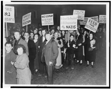 Americans and the Holocaust traveling exhibition