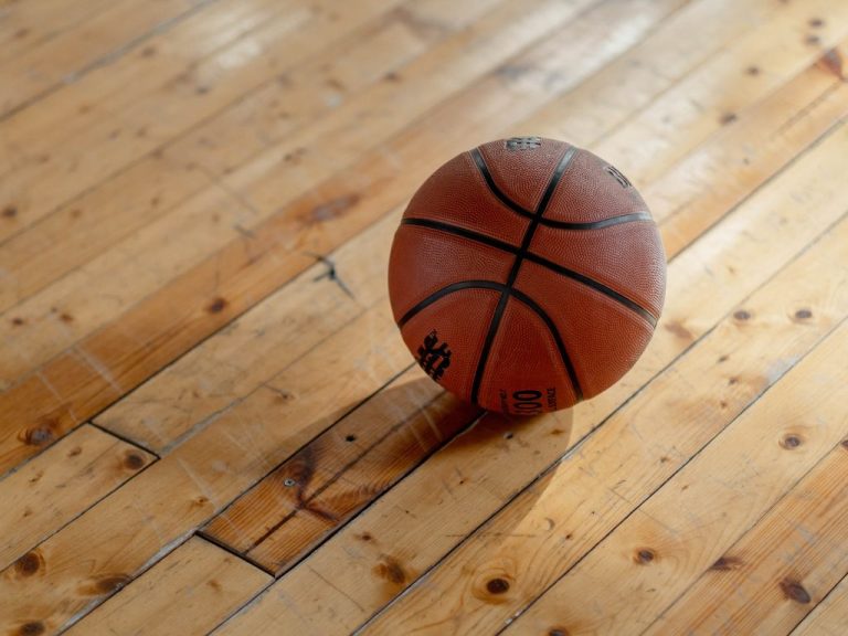 Open Recreation at Swinney Center: Basketball