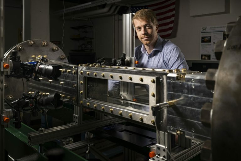 S&T researcher awarded grant to study turbulence at hypersonic speeds