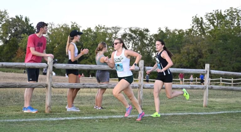 S&T Womens Cross Country at Great Lakes Valley Conference Championships